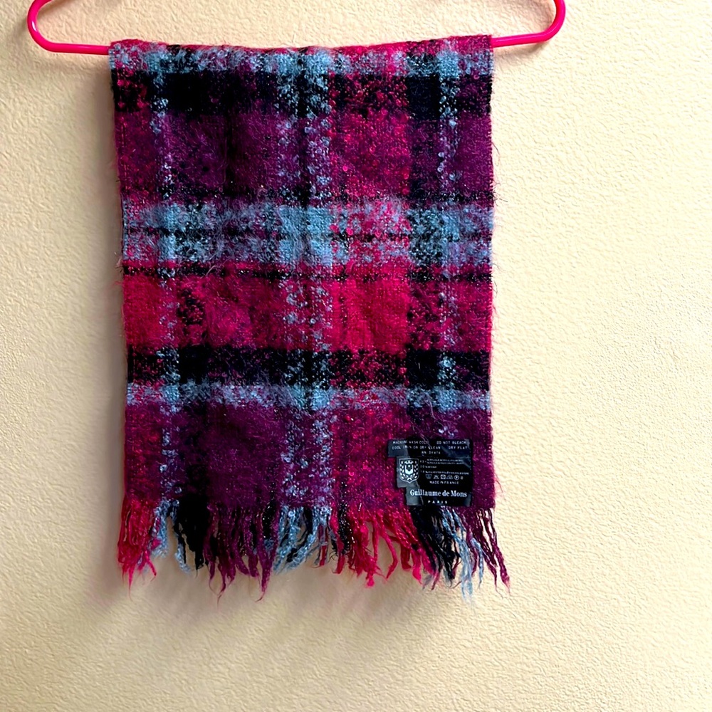 Guillaume de Mons Mohair blend scarf France